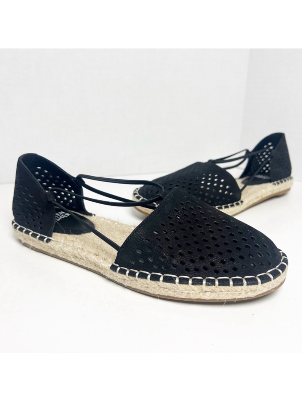•EILEEN FISHER• Lee 2‎ Espadrille Sandal Black Perforated Nubuck Leather Size 6